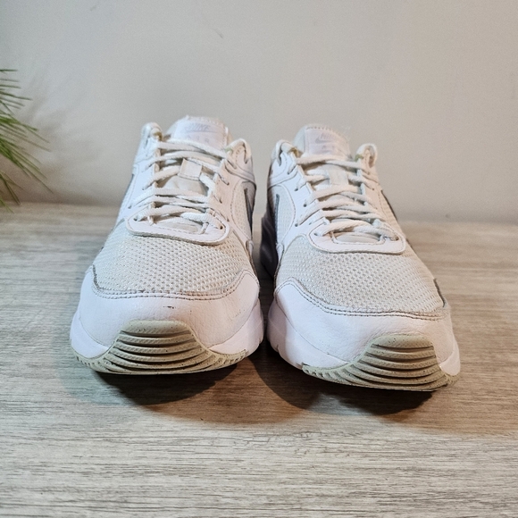 Nike Air Max White Minimalist Normcore Walking Running Training Sneakers Sz 9.5 - Picture 2 of 11